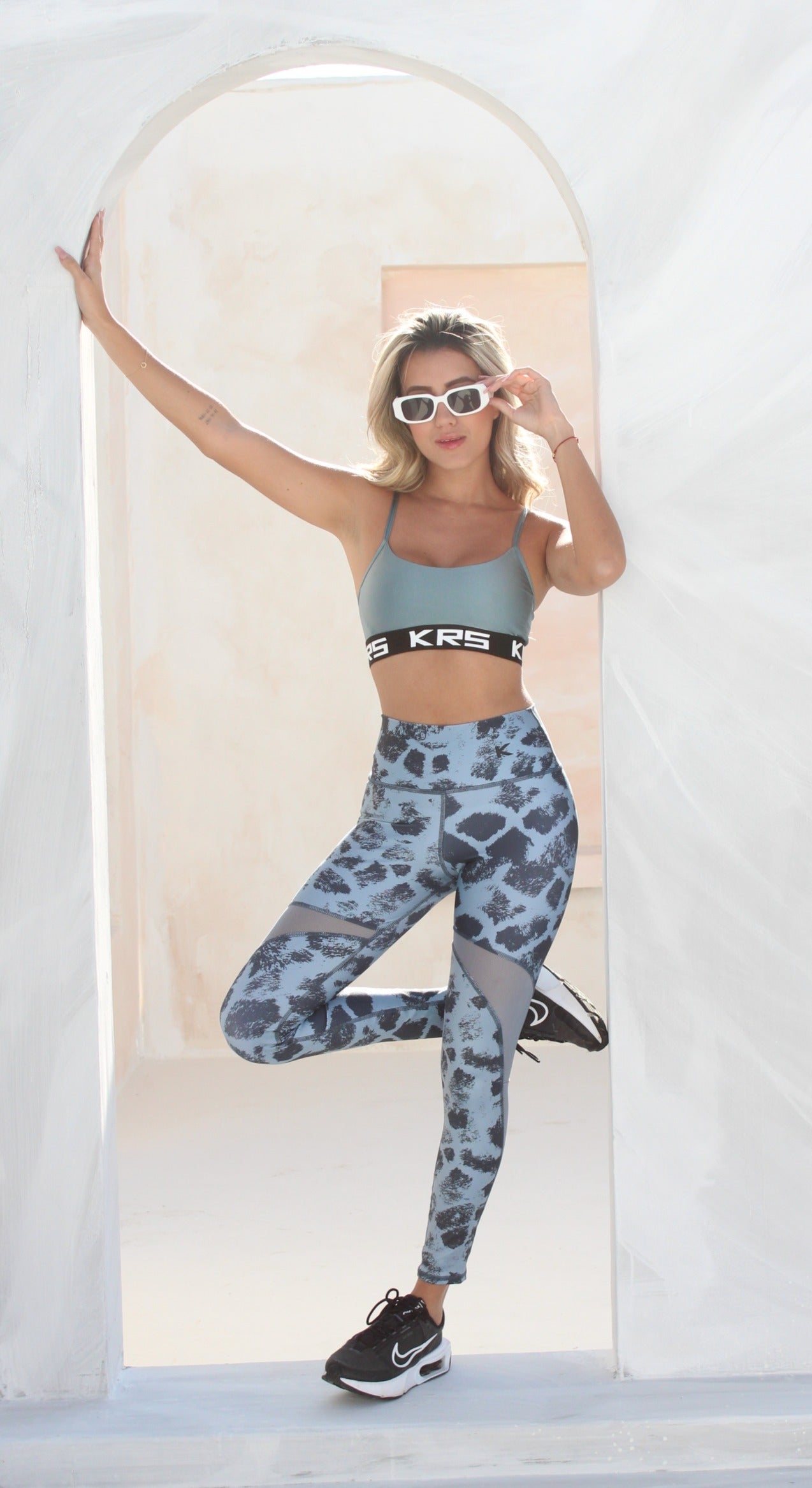 Leggin Boomerang Gris - KRS | KIRIOS